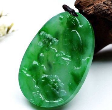 翡翠喜鹊适合哪些人佩戴,都有什么寓意 翡翠喜鹊适合哪些人佩戴,都有什么寓意