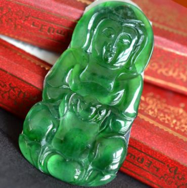 影响翡翠价格因素有哪些 买翡翠必备常识