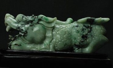 翡翠貔貅有什么款式和版别   翡翠貔貅应该佩戴在什么地方