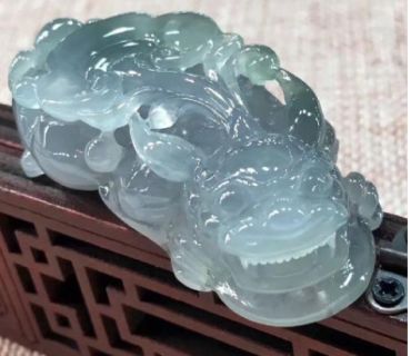 翡翠现在市场售价一般是多少  缅甸翡翠收藏价值怎样