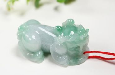 开运翡翠貔貅需要注意些什么禁忌    怎么帮翡翠貔貅开光