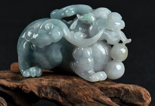 翡翠貔貅摆件摆放有什么讲究  翡翠貔貅摆件特点特征介绍