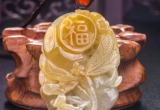 翡翠蜻蜓有什么美好寓意 适合哪些人群佩戴
