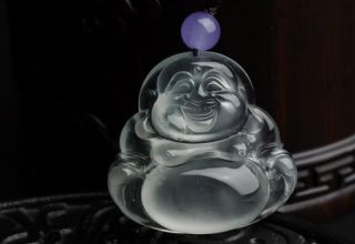 佩戴翡翠弥勒佛的寓意是什么 看看你佩戴对了吗