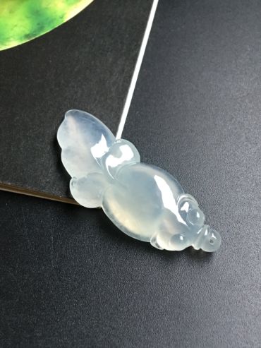 翡翠原石有什么作假手法   翡翠原石的皮壳有哪些类型