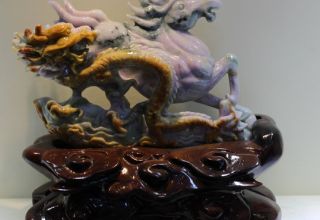 翡翠摆件有哪些版别及品种   翡翠摆件选购注意事项