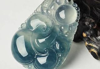 怎样鉴别翡翠天然颜色和染色   翡翠鉴定最简单方法