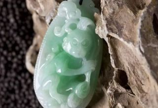 什么是糯种翡翠 糯种翡翠价格贵吗