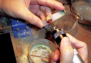 玉石加工的过程是怎样的 玉石加工的基本步骤详解