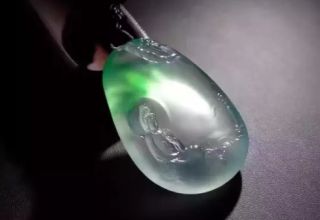 冰种翡翠是什么 什么是冰种翡翠的水
