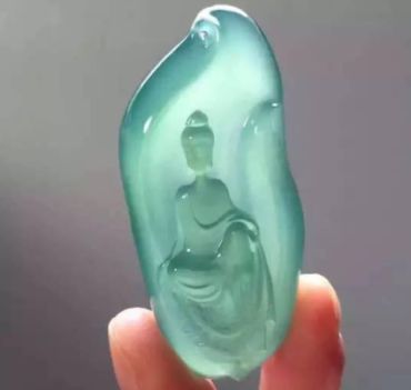 翡翠雕刻的最高境界—薄意雕特点及雕刻步骤详解