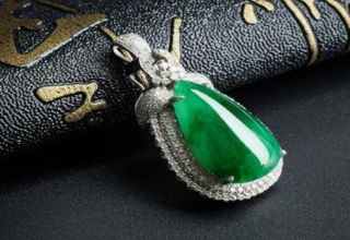 选购翡翠必经的四大阶段，在第一阶段的都是新手小白！