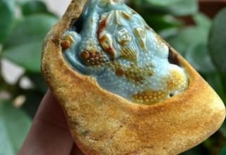 古代翡翠原石是怎样雕刻的 雕刻步骤图解