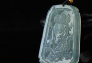 翡翠文化内涵：从科学和传统诠释翡翠的内涵
