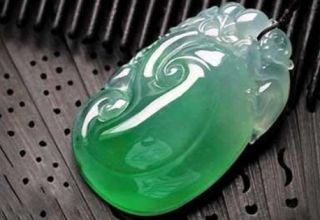 翡翠的市场价格理性分析 值得一看