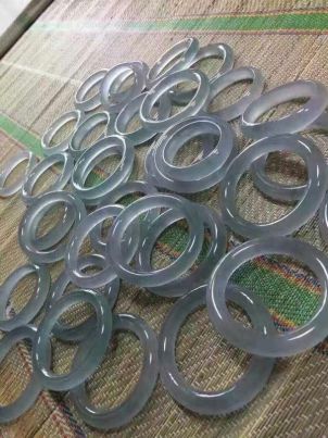 翡翠的入门科普及翡翠鉴定知识盘点