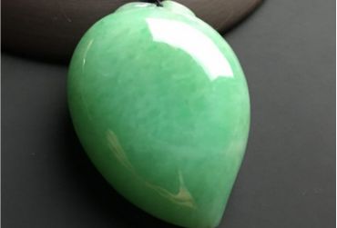 豆种翡翠的价格一般要多少钱 价格贵不贵