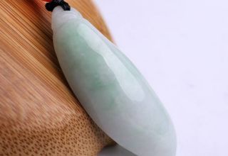 翡翠福瓜吊坠寓意主要是什么  翡翠福瓜吊坠价值