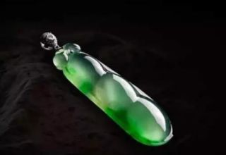 什么是翡翠的色根？色根真的可以鉴别翡翠真伪吗