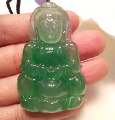 如何才能挑选到一件称心如意的翡翠观音