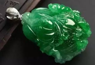 翡翠白菜挂件有哪些造型  翡翠白菜寓意及搭配