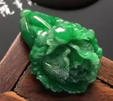 翡翠白菜有哪些离奇故事  翡翠白菜寓意及历史来源