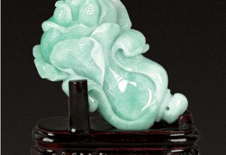 翡翠玉白菜摆件相关历史故事  翡翠玉白菜题材分析