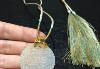 翡翠百年不衰，因何而美？