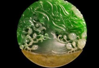 翡翠的发展：翡翠在中国的发展历程是怎样的