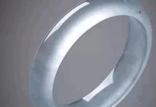 翡翠的价格差距为什么那么大 原因是什么