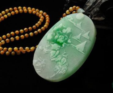 翡翠价值衡量标准 翡翠不是越复杂价格就越贵 翡翠价值衡量标准 翡翠不是越复杂价格就越贵
