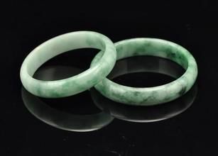 翡翠BC货怎样鉴定 翡翠的基础鉴别方法 翡翠BC货怎样鉴定 翡翠的基础鉴别方法