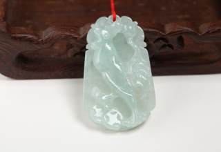 怎样识别翡翠的好坏   鉴别翡翠好坏的技巧