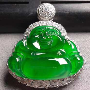 翡翠怎么保养才有光泽  翡翠如何定期清洗