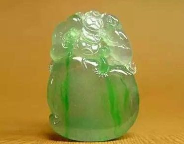什么是金丝种翡翠？金丝种翡翠价格高不高？