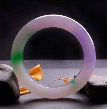 翡翠手镯都有哪些颜色?翡翠手镯的颜色哪种好? 翡翠手镯都有哪些颜色?翡翠手镯的颜色哪种好?