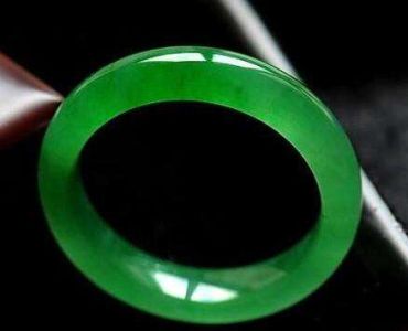 翡翠手镯都有哪些颜色?翡翠手镯的颜色哪种好? 翡翠手镯都有哪些颜色?翡翠手镯的颜色哪种好?
