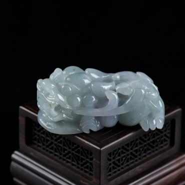如何挑选翡翠貔貅   佩戴什么款式的翡翠貔貅比较好