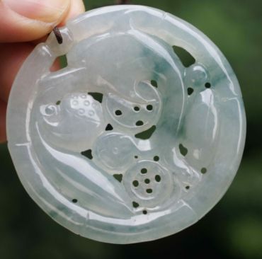 冰糯种翡翠好不好 冰糯种翡翠哪种最贵 冰糯种翡翠好不好 冰糯种翡翠哪种最贵