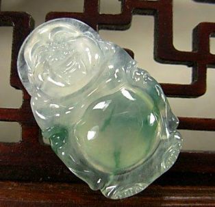 翡翠佛公适合什么人戴