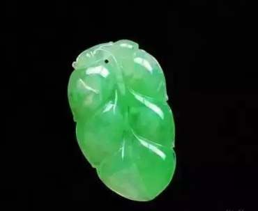 翡翠染色分辨 如何分辨染色翡翠 翡翠染色分辨 如何分辨染色翡翠