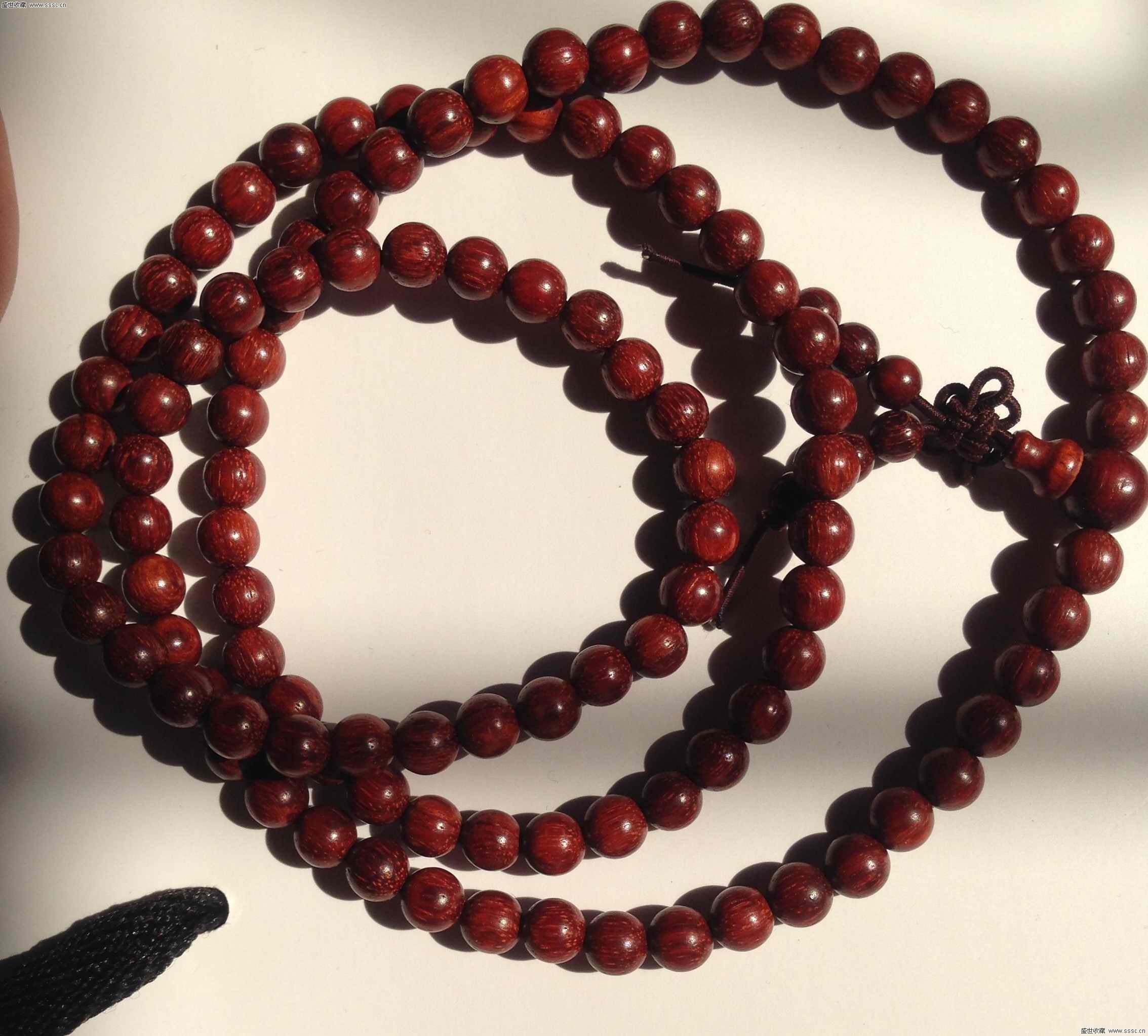 108颗小叶紫檀手串怎么盘玩 盘玩108颗小叶紫檀手串