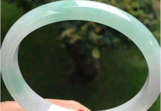 糯种翡翠会戴通透吗