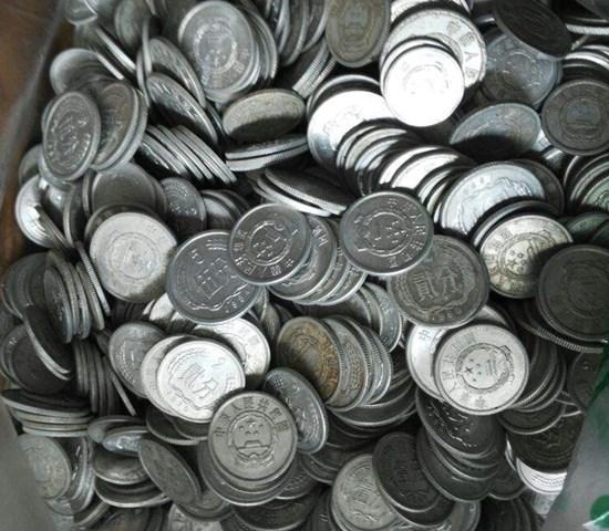 一斤硬币多少钱  哪一年硬币最值钱
