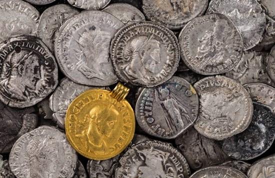 古老的硬币多少钱  古老的硬币投资价值如何