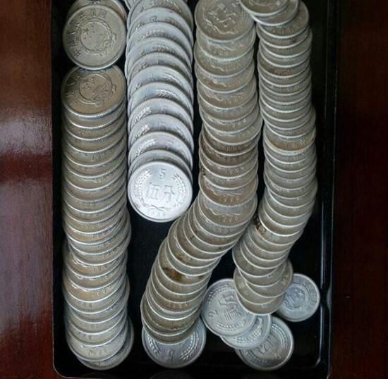 一公斤硬币多少钱  一公斤硬币收藏建议
