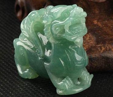 翡翠貔貅都适合什么样的人？翡翠貔貅都有哪些注意的地方？