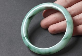 细糯种翡翠值钱吗 细糯种翡翠是不是不值钱
