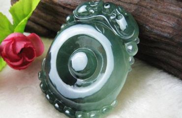油青种翡翠价格 油青种翡翠价格高吗