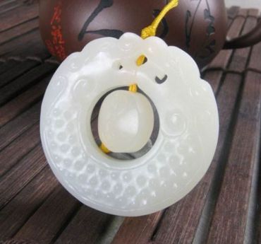 和田玉油脂感都是哪里来的？和田玉油脂感是什么？